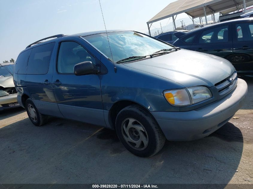 2000 Toyota Sienna Le VIN: 4T3ZF13C4YU210769 Lot: 39828220