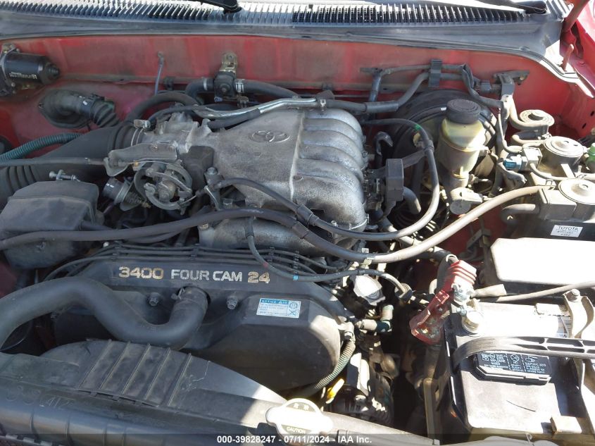 1999 Toyota Tacoma VIN: 4TAWN72N4XZ427499 Lot: 39828247