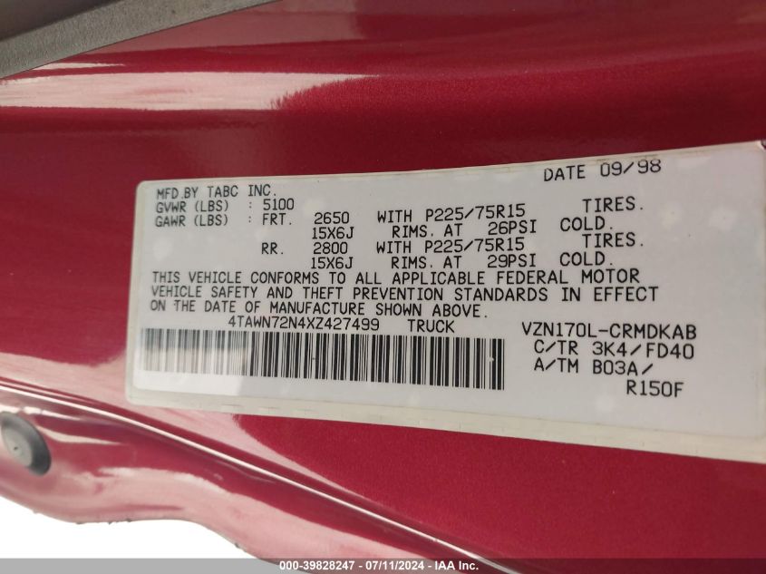 1999 Toyota Tacoma VIN: 4TAWN72N4XZ427499 Lot: 39828247