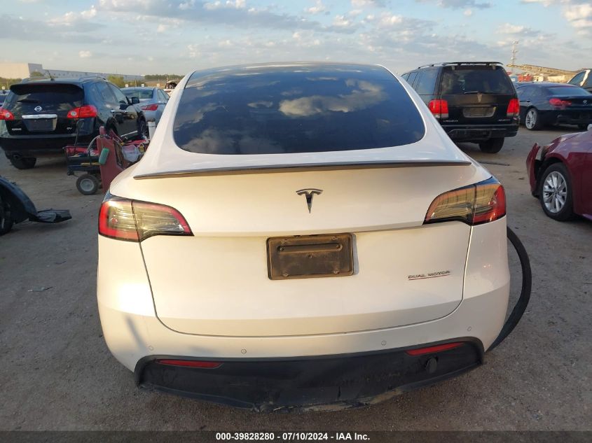 2022 Tesla Model Y Performance Dual Motor All-Wheel Drive VIN: 7SAYGDEFXNF453119 Lot: 39828280