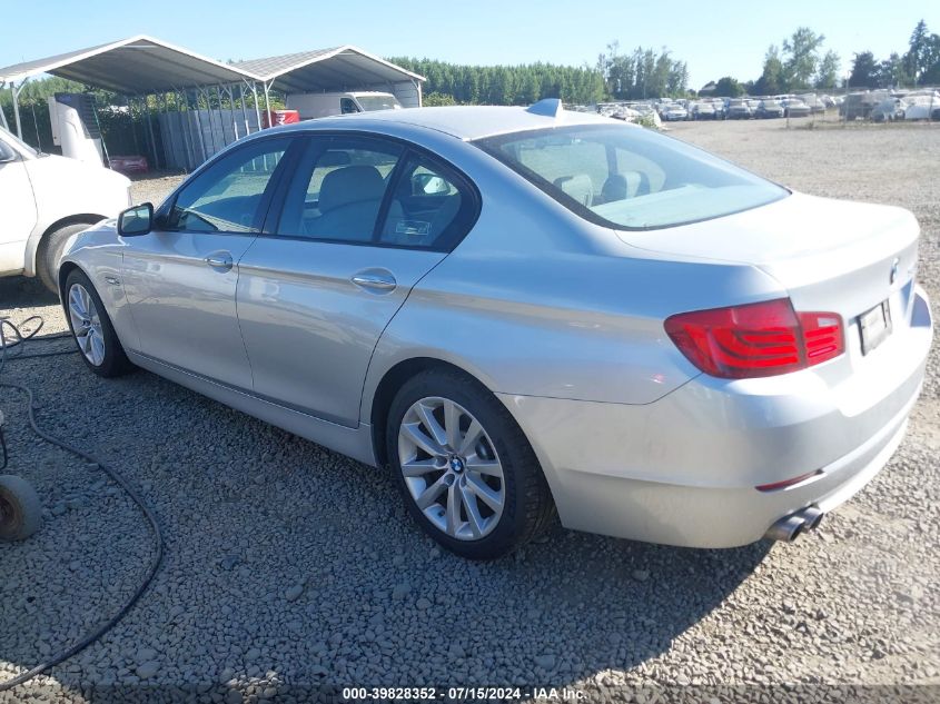 2011 BMW 528I VIN: WBAFR1C53BC743070 Lot: 39828352