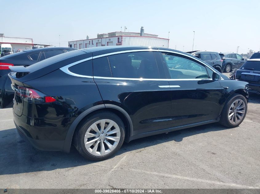 2020 Tesla Model X Long Range Dual Motor All-Wheel Drive/Long Range Plus Dual Motor All-Wheel Drive VIN: 5YJXCDE2XLF305177 Lot: 39828405