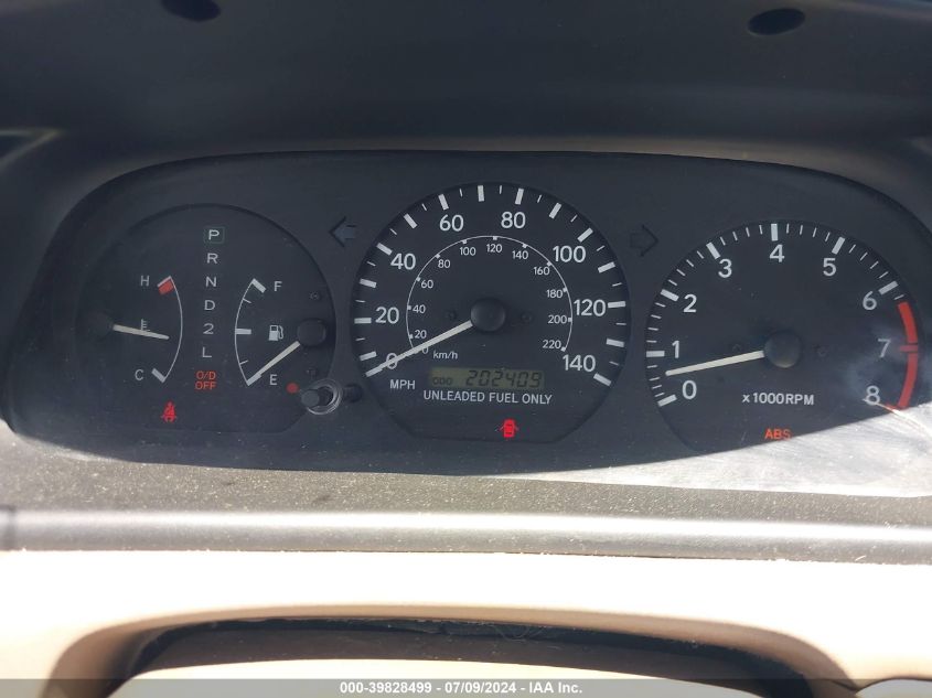 1999 Toyota Camry Le VIN: JT2BG28K2X0303905 Lot: 39828499