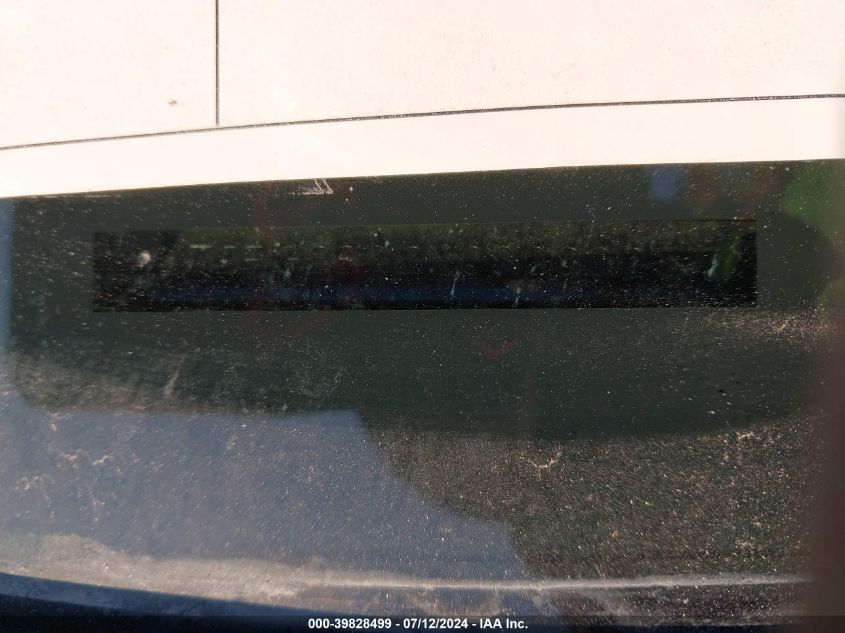 1999 Toyota Camry Le VIN: JT2BG28K2X0303905 Lot: 39828499