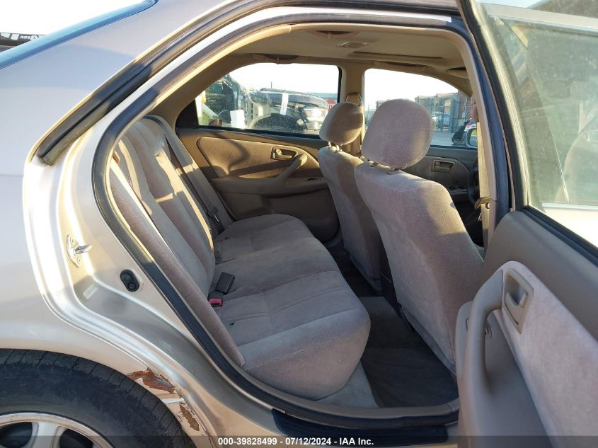 1999 Toyota Camry Le VIN: JT2BG28K2X0303905 Lot: 39828499