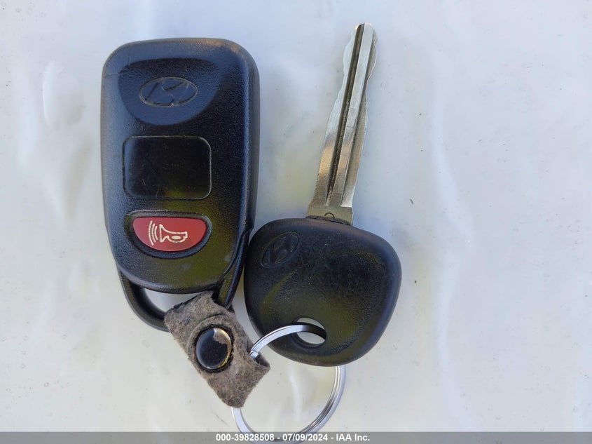 2012 Hyundai Elantra Limited (Ulsan Plant) VIN: KMHDH4AE9CU352126 Lot: 39828508