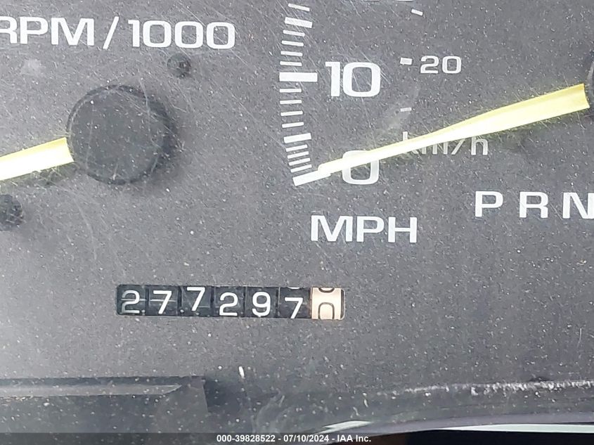 1998 Chevrolet Gmt-400 C1500 VIN: 1GCEC14RXWZ118038 Lot: 39828522