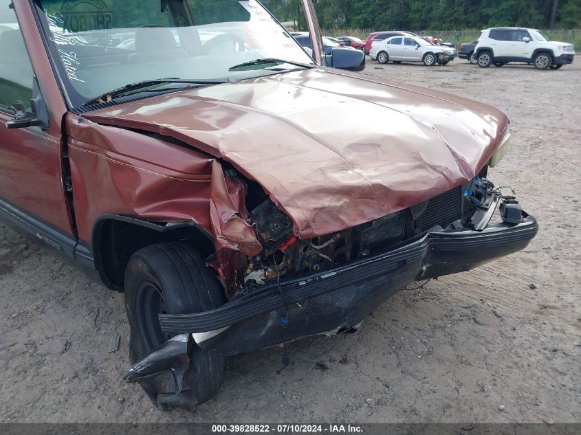 1998 Chevrolet Gmt-400 C1500 VIN: 1GCEC14RXWZ118038 Lot: 39828522