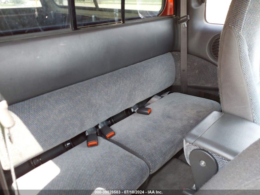 1998 Dodge Dakota Slt/Sport VIN: 1B7GL22X2WS743333 Lot: 39828583