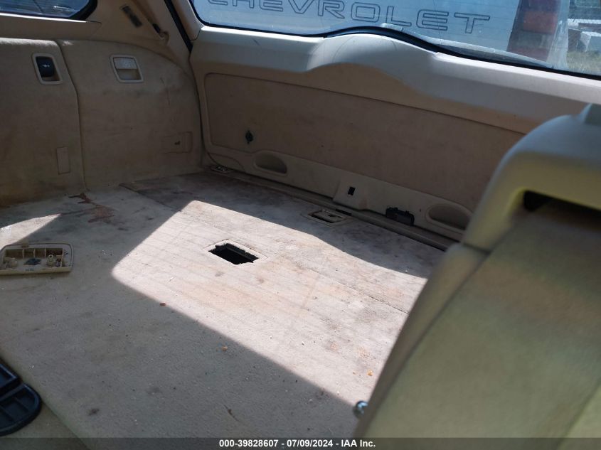 2006 BMW 530Xit VIN: WBANN73506CN02003 Lot: 39828607