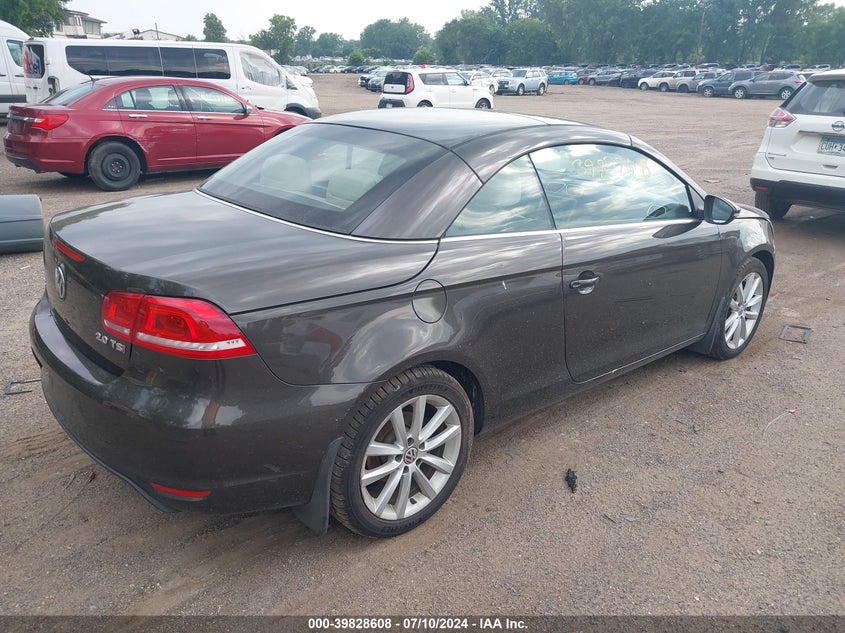 2014 VOLKSWAGEN EOS KOMFORT/SPORT - WVWBW8AH0EV001203