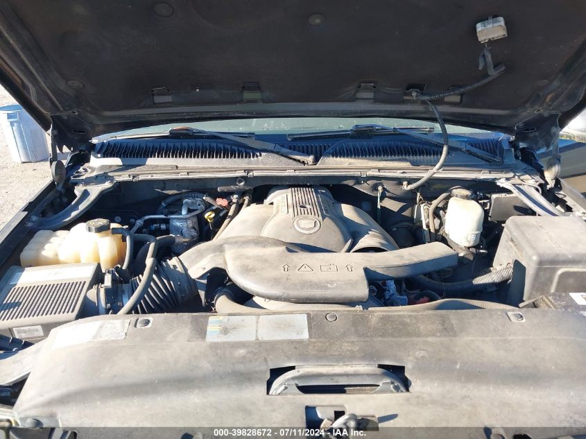 2002 Cadillac Escalade Standard VIN: 1GYEK63N32R140420 Lot: 39828672