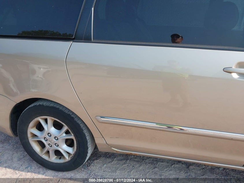 2006 Toyota Sienna Xle Limited VIN: 5TDZA22C86S446782 Lot: 39828700