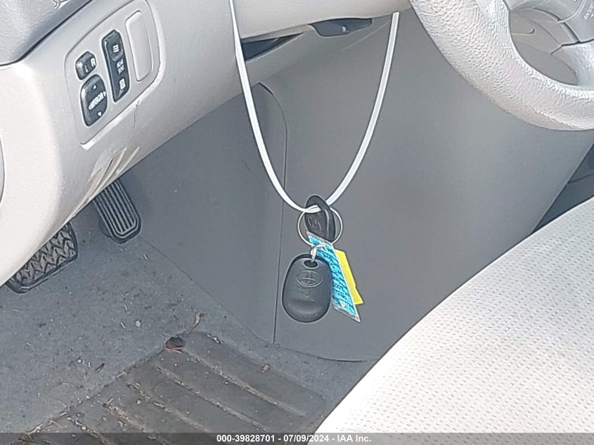 2004 Toyota Sienna Le VIN: 5TDZA23C84S089910 Lot: 39828701