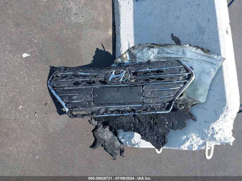 2019 Hyundai Accent Se/Sel VIN: 3KPC24A33KE05082 Lot: 39828721