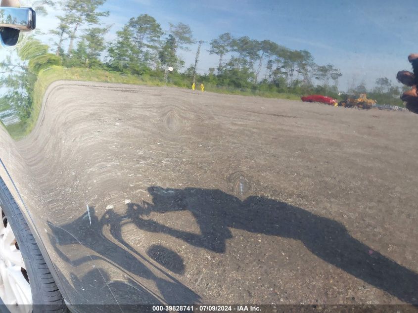 2016 Kia Soul + VIN: KNDJP3A58G7370142 Lot: 39828741