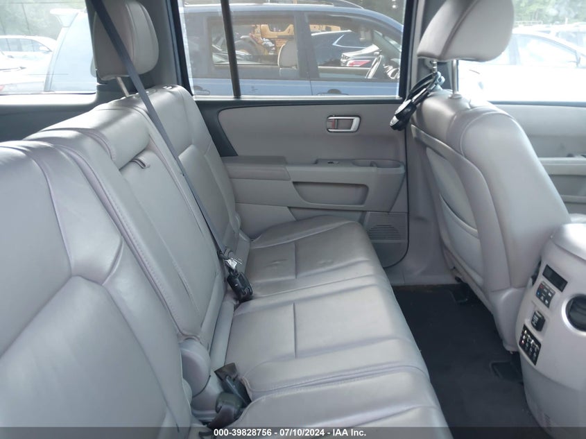 2014 HONDA PILOT TOURING - 5FNYF4H91EB001114