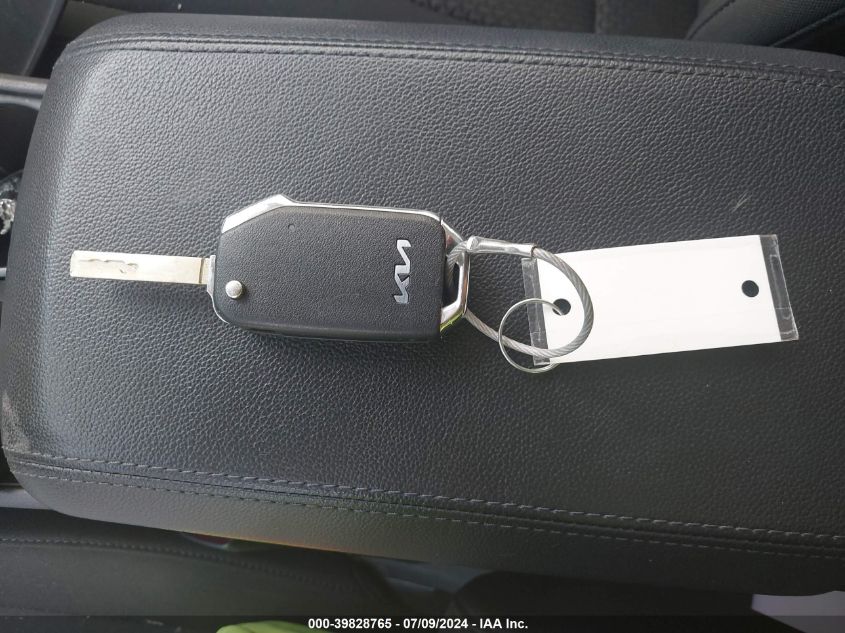 2023 Kia Sportage Lx VIN: KNDPU3AF9P7169054 Lot: 39828765