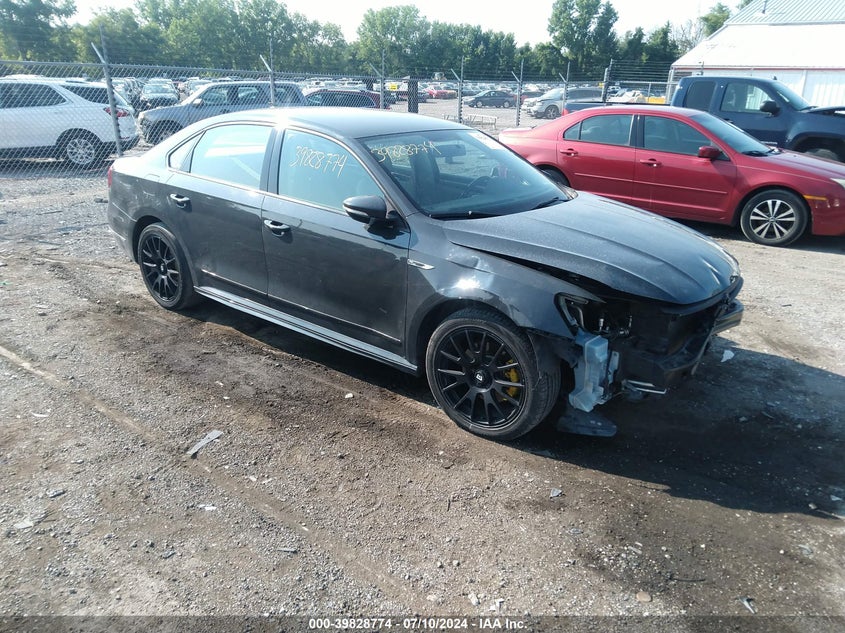 VIN 1VWDT7A3XHC068212 2017 VOLKSWAGEN PASSAT R-LINE