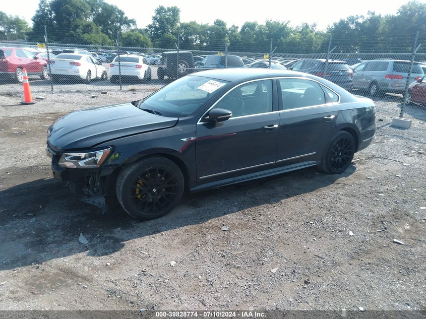 VIN 1VWDT7A3XHC068212 2017 VOLKSWAGEN PASSAT R-LINE
