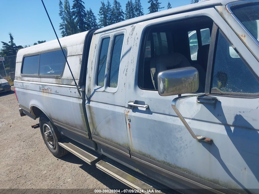 1990 Ford F250 VIN: 1FTHX25G8LKA49830 Lot: 39828904