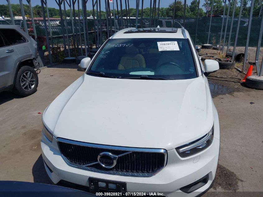 2020 Volvo Xc40 T5 Momentum VIN: YV4162UK4L2275872 Lot: 39828921