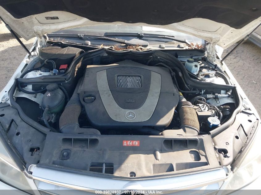 WDDGF8BB5AR105727 2010 Mercedes-Benz C 300 Luxury 4Matic/Sport 4Matic