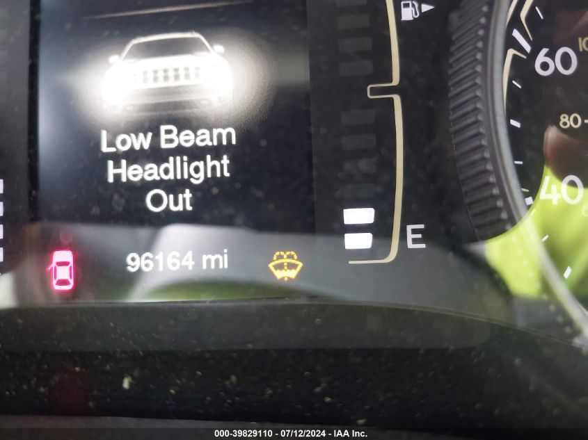 2016 Jeep Cherokee Latitude VIN: 1C4PJLCBXGW302607 Lot: 39829110