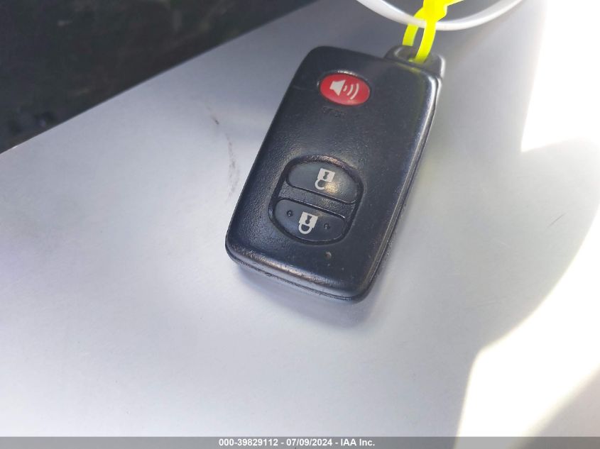 2014 Toyota Prius Three VIN: JTDKN3DU0E0374401 Lot: 39829112