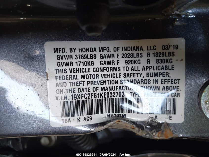VIN 19XFC2F61KE032703 2019 HONDA CIVIC LX