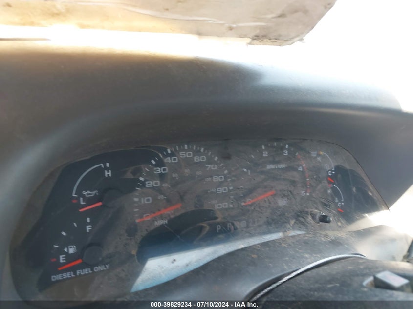 2002 Ford F-250 Lariat/Xl/Xlt VIN: 1FTNW21F42EB88367 Lot: 39829234