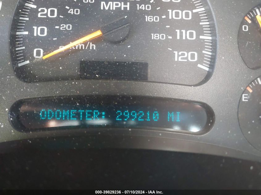 2003 GMC Yukon Slt VIN: 1GKEC13Z73J346076 Lot: 39829236