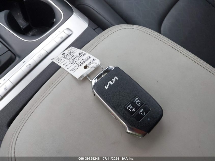 2022 Kia Carnival Mpv Lx Seat Package VIN: KNDNB4H39N6092221 Lot: 39829248