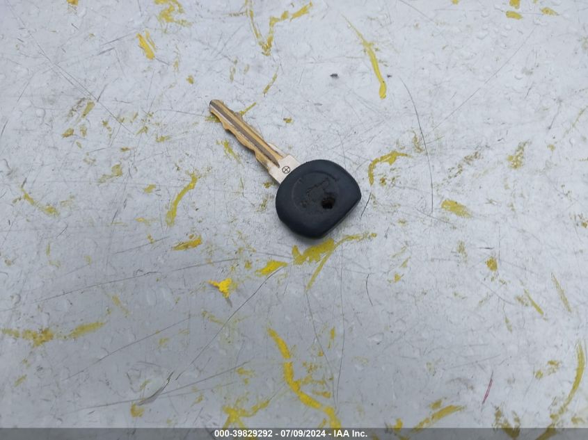 2010 Chevrolet Silverado 1500 Ls VIN: 1GCSKREA9AZ104556 Lot: 39829292