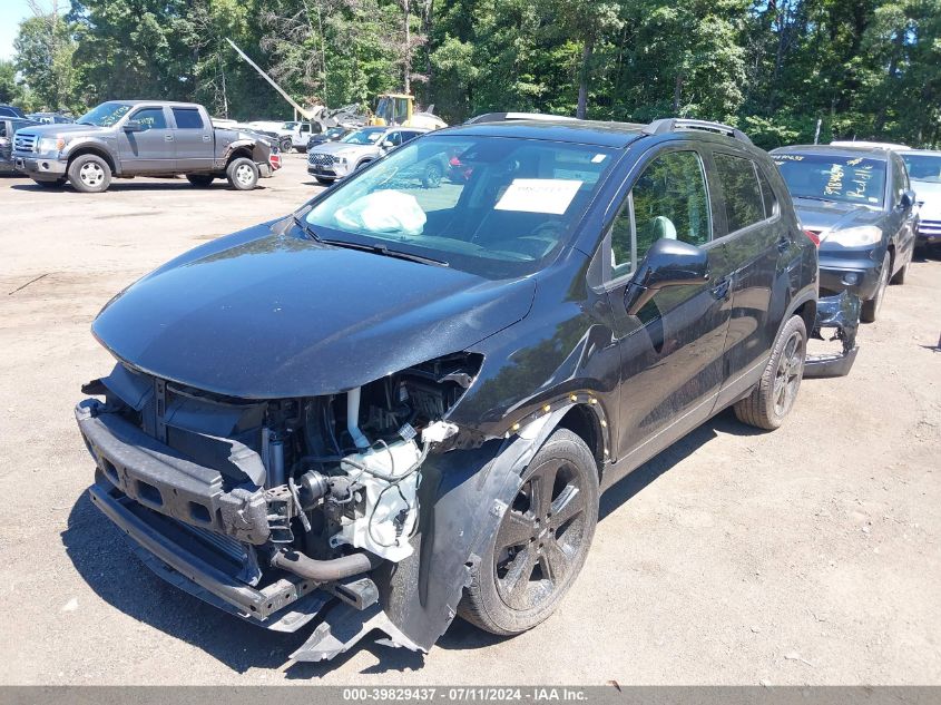 KL7CJRSB5JB665959 2018 CHEVROLET TRAX - Image 2