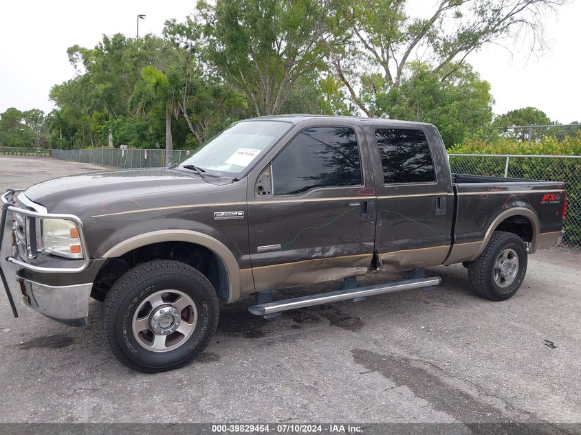 2005 Ford F-250 Super Duty VIN: 1FTSW21P15EC59556 Lot: 39829454