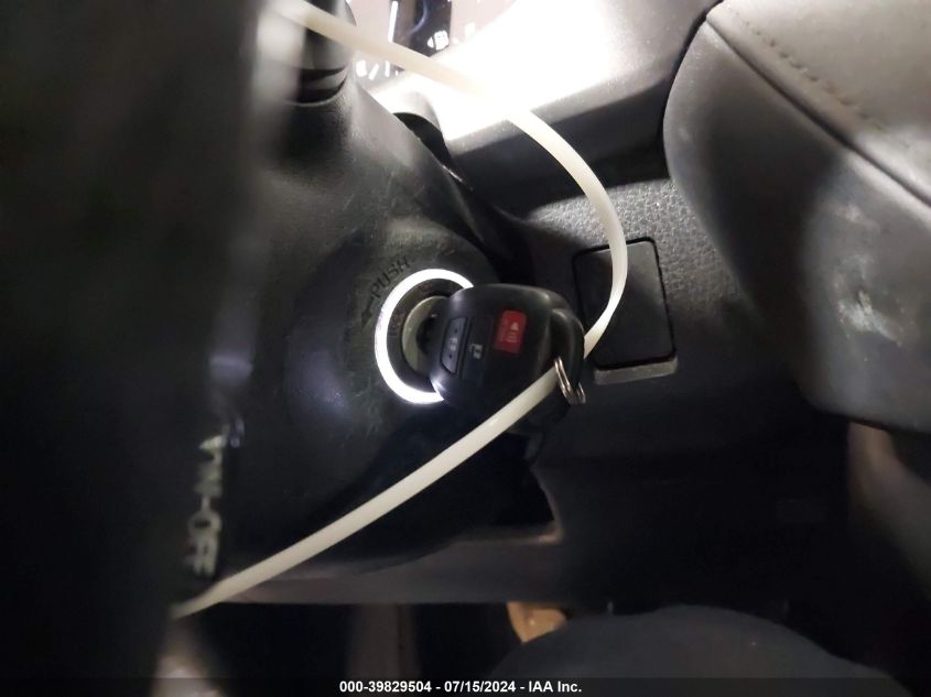 2017 Toyota Rav4 Le VIN: JTMBFREV1HJ143836 Lot: 39829504