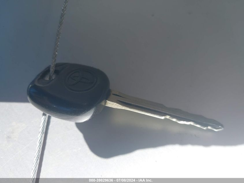 2006 Toyota Sequoia Limited V8 VIN: 5TDBT48A66S268979 Lot: 39829636