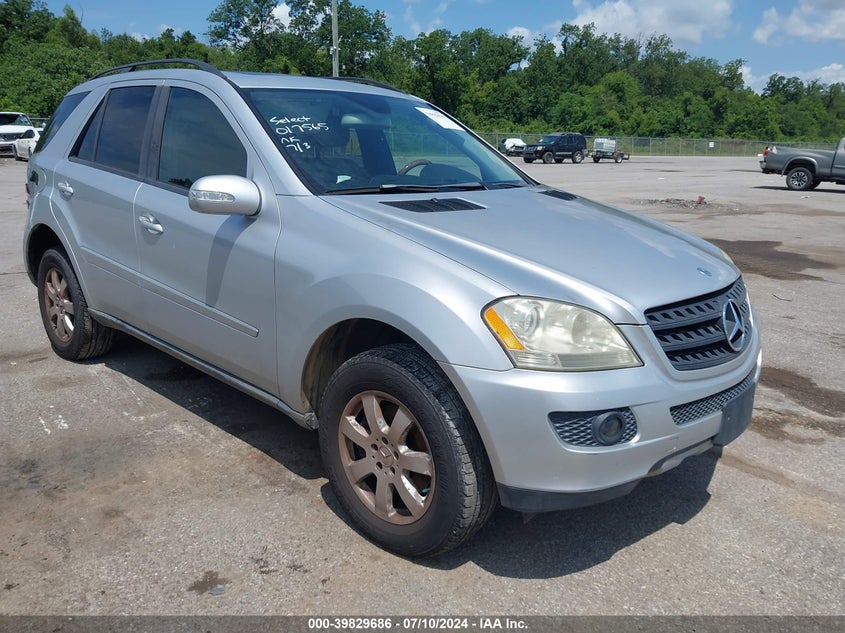 2006 Mercedes-Benz Ml 350 4Matic VIN: 4JGBB86E66A017565 Lot: 39829686