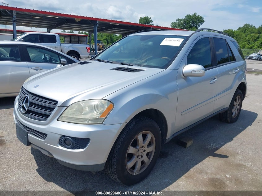 2006 Mercedes-Benz Ml 350 4Matic VIN: 4JGBB86E66A017565 Lot: 39829686