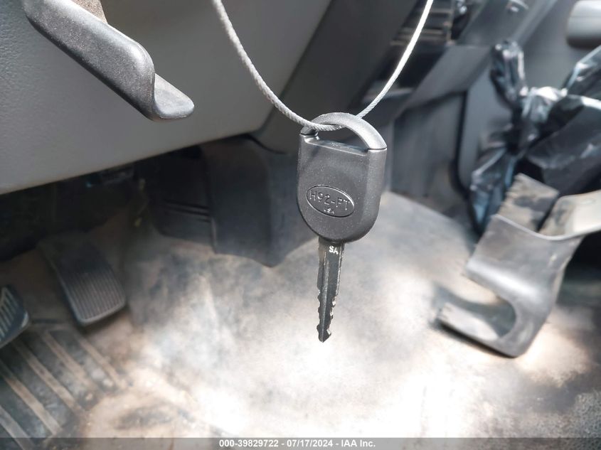 2007 Ford F-150 Stx/Xl/Xlt VIN: 1FTRF14W27NA65956 Lot: 39829722