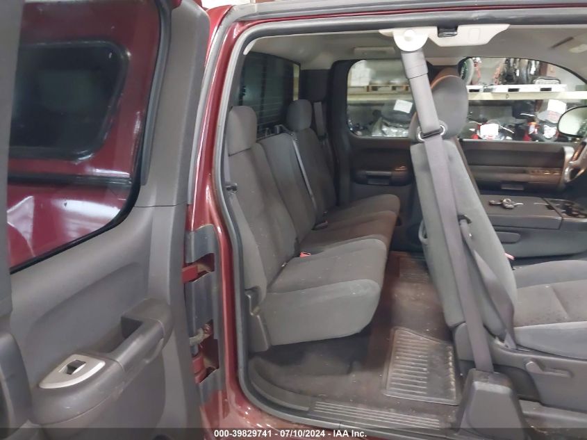 2008 Chevrolet Silverado K1500 VIN: 1GCEK19008Z315963 Lot: 39829741