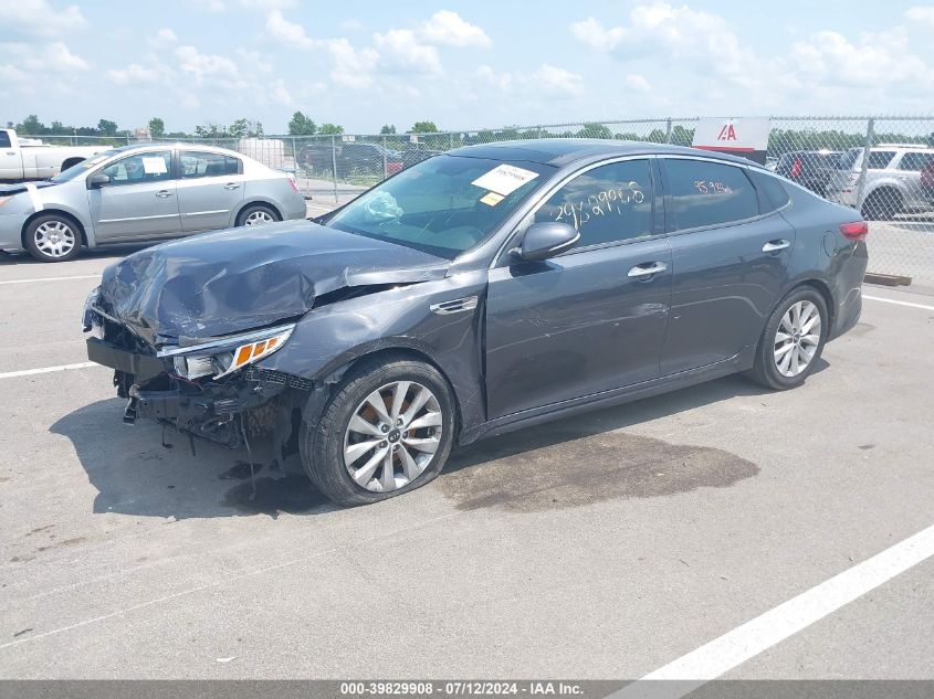 5XXGT4L37JG227866 2018 KIA OPTIMA - Image 2