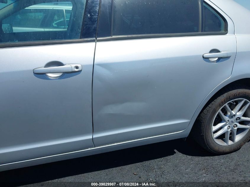 2011 Ford Fusion S VIN: 3FAHP0GA0BR121925 Lot: 39829987