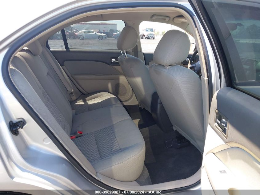 2011 Ford Fusion S VIN: 3FAHP0GA0BR121925 Lot: 39829987