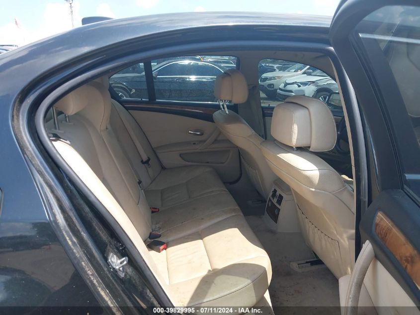 2010 BMW 528I xDrive VIN: WBANV1C55AC158481 Lot: 39829995