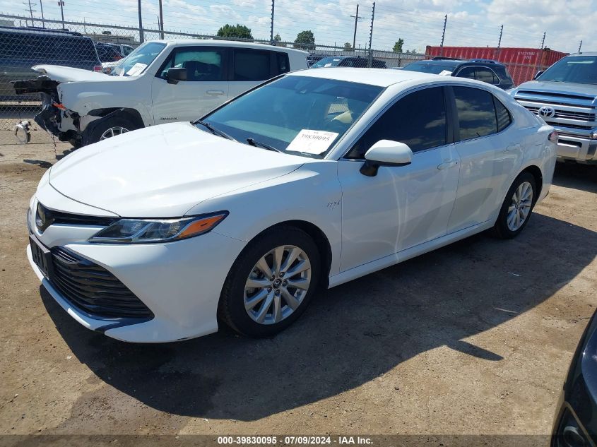 4T1B11HK6KU729290 2019 TOYOTA CAMRY - Image 2