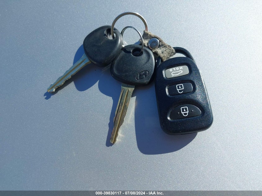 2012 Hyundai Elantra Gls VIN: 5NPDH4AE8CH062748 Lot: 39830117