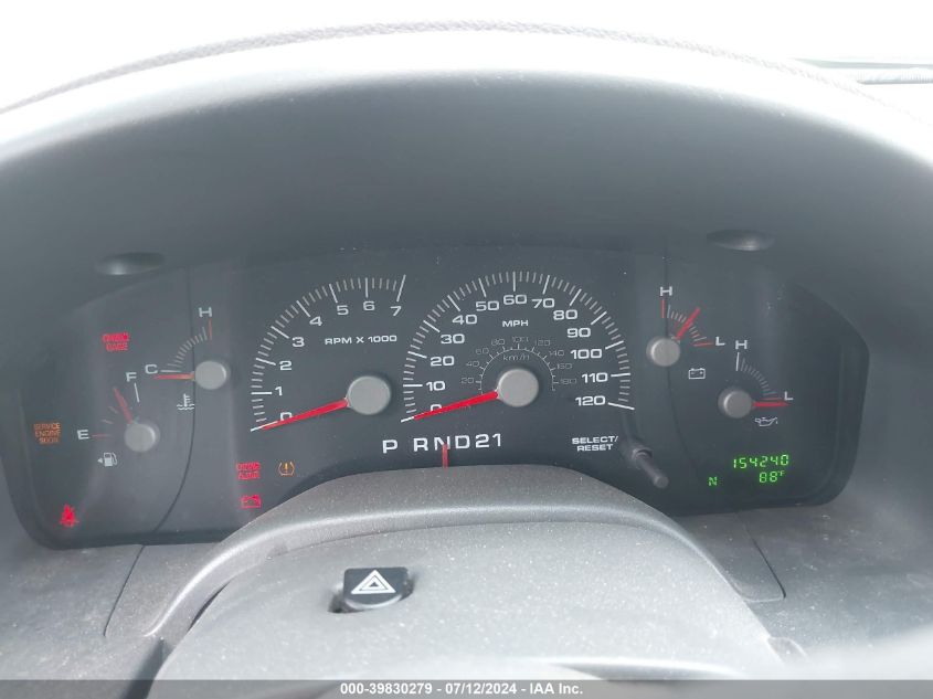 2004 Ford Expedition Xlt VIN: 1FMPU16L44LB29742 Lot: 39830279