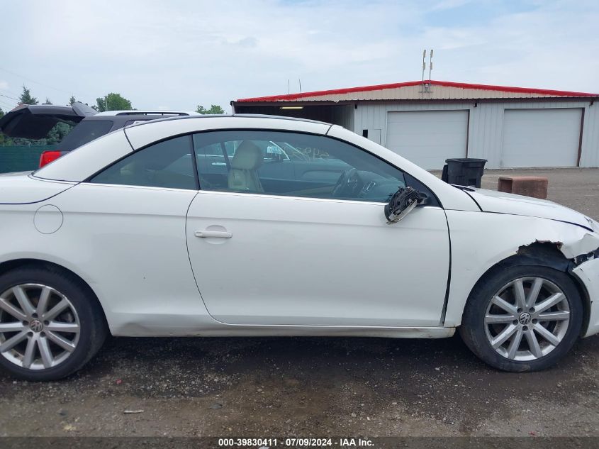 2008 Volkswagen Eos Komfort/Turbo VIN: WVWBA71F58V035018 Lot: 39830411